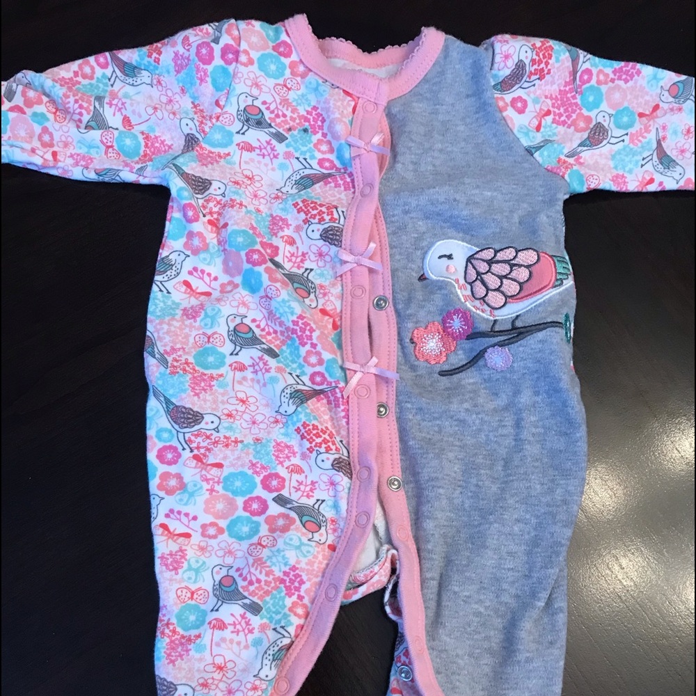 Baby pajamas size 0-3 months